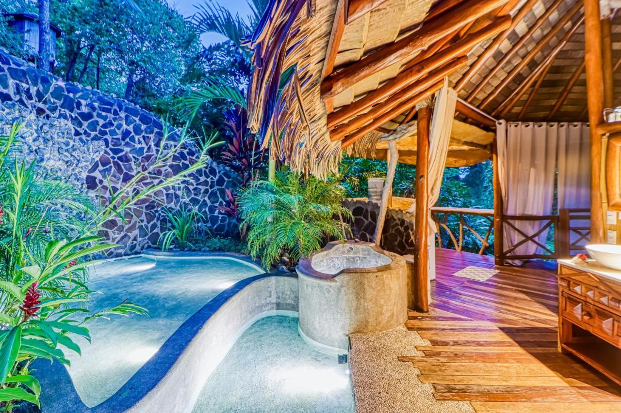 Casa Contiki Villa Cabo Matapalo ภายนอก รูปภาพ